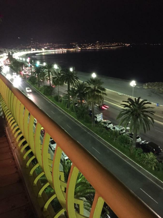 Beachfront Apartment Promenade Des Anglais Nice Eksteriør bilde
